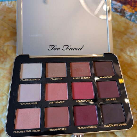 Too Faced Just Peachy Mattes Eyeshadow palette - Picture 2 of 2